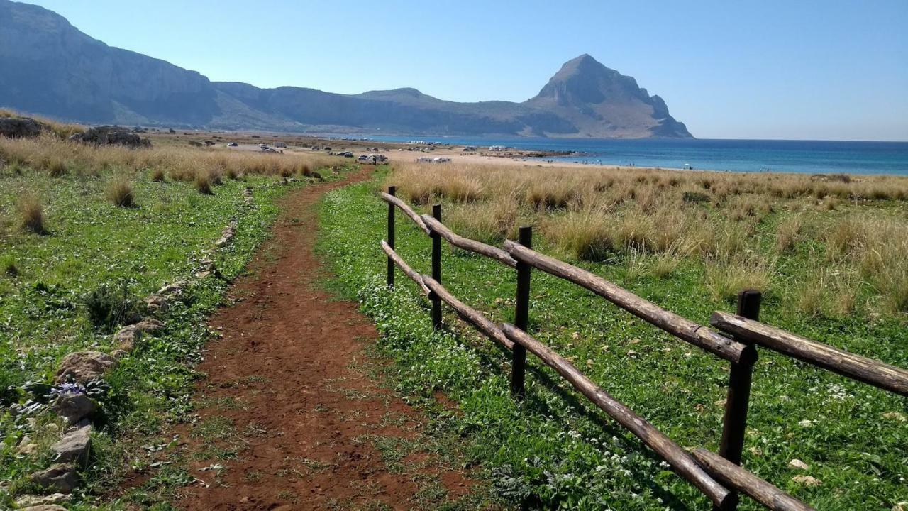 Villetta Con Giardino Mandarino Macari Εξωτερικό φωτογραφία